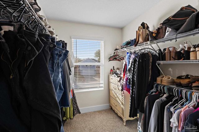 4924 Valor Ct, Pace, FL 32571