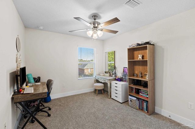 4924 Valor Ct, Pace, FL 32571