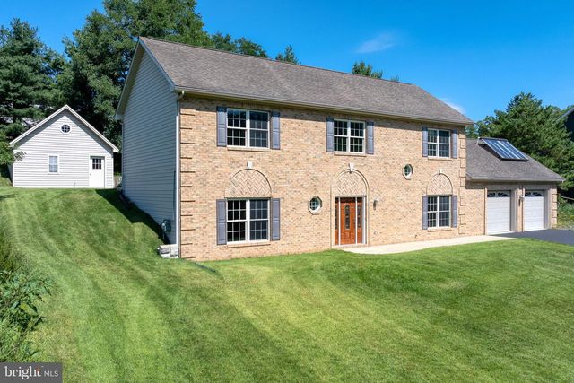7304 SANDY HOLLOW RD, Harrisburg, PA 17112