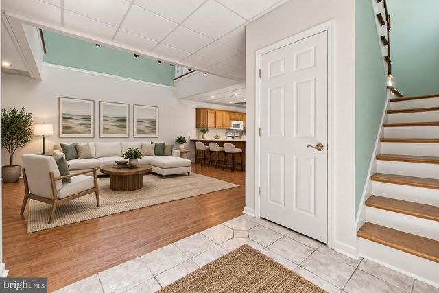 7304 SANDY HOLLOW RD, Harrisburg, PA 17112