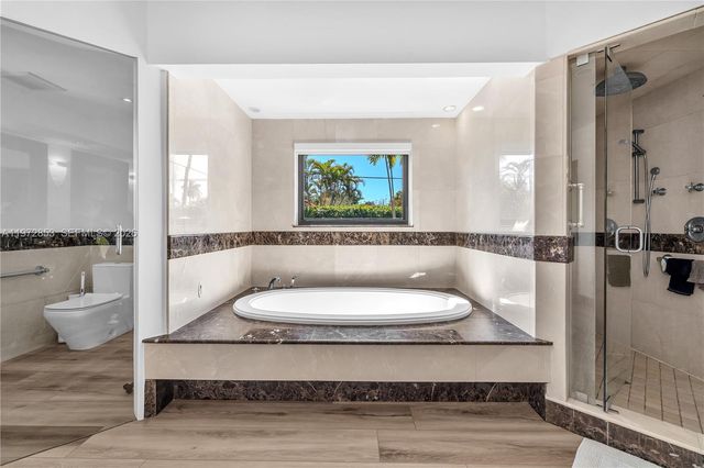 1424 Algardi Ave, Coral Gables, FL 33146