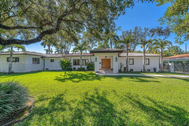 1424 Algardi Ave, Coral Gables, FL 33146