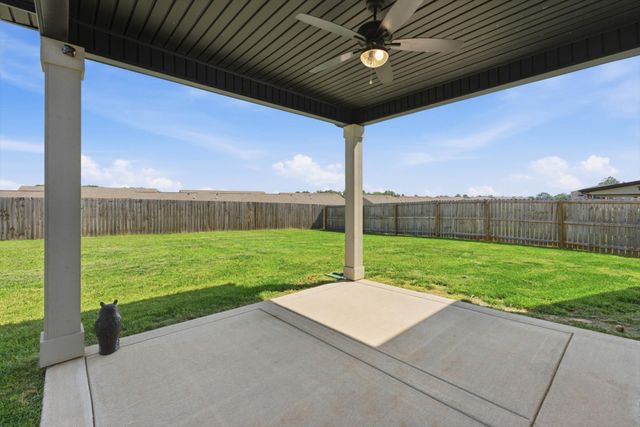 1969 Sydney Louise Dr, Clarksville, TN 37042