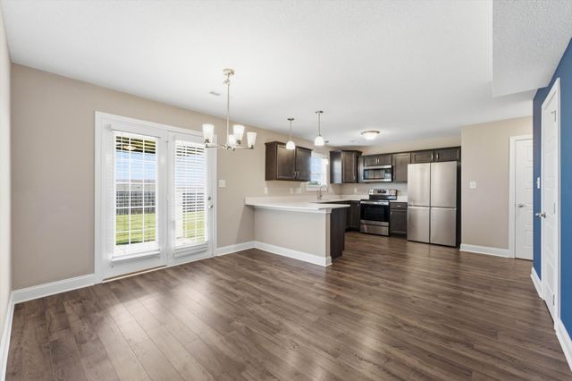 1969 Sydney Louise Dr, Clarksville, TN 37042