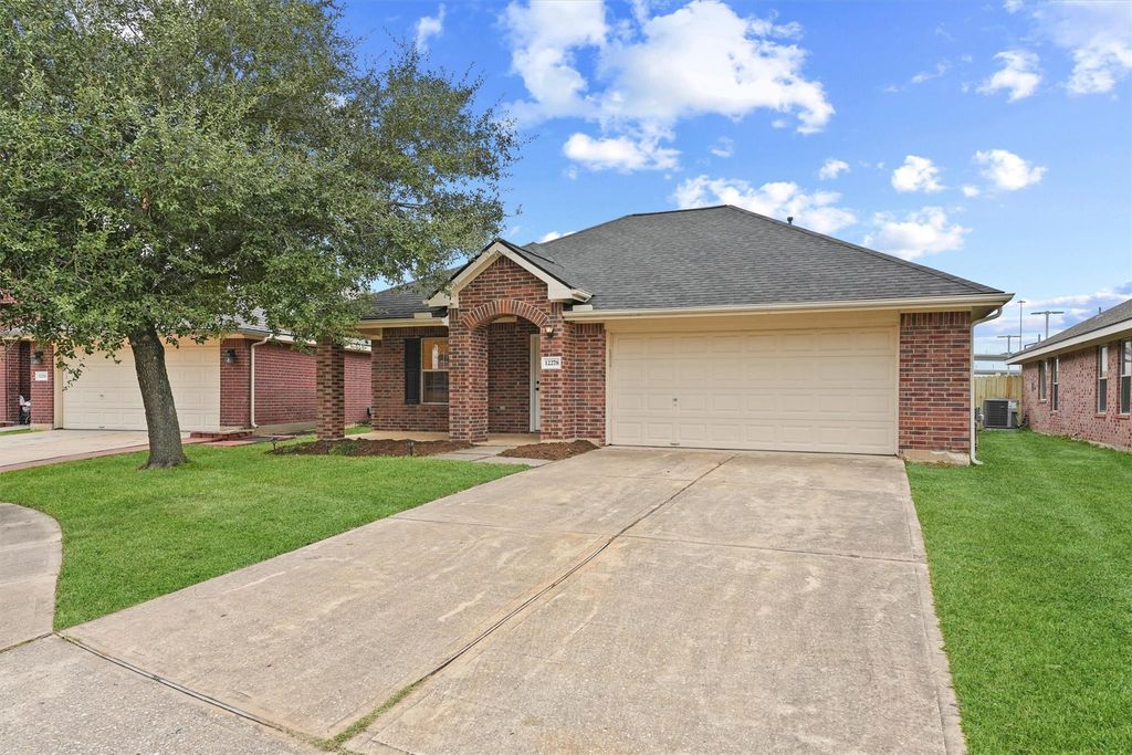 12278 Noco Drive, Tomball, TX 77375