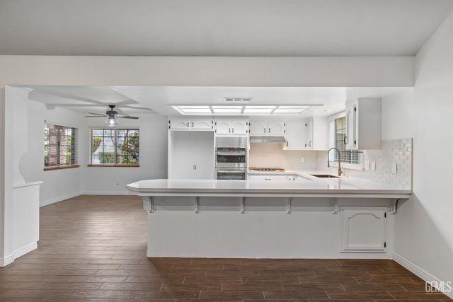 1207 Jenkins Road, Bakersfield, CA 93314