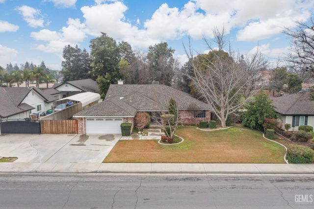 1207 Jenkins Road, Bakersfield, CA 93314