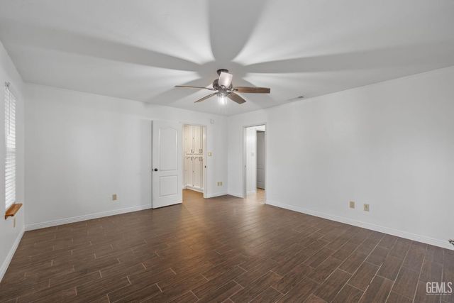 1207 Jenkins Road, Bakersfield, CA 93314