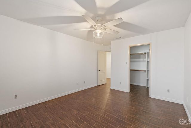 1207 Jenkins Road, Bakersfield, CA 93314