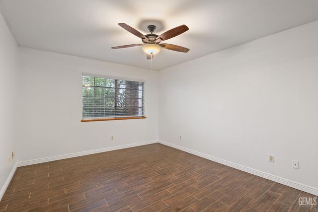 1207 Jenkins Road, Bakersfield, CA 93314