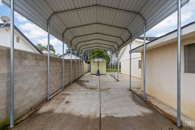 1207 Jenkins Road, Bakersfield, CA 93314