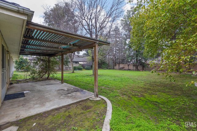 1207 Jenkins Road, Bakersfield, CA 93314