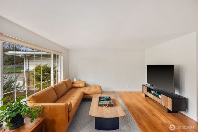 10400 SE 194th Place, Renton, WA 98055