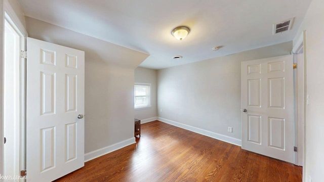 7535 Henry Street, Center Line, MI 48015