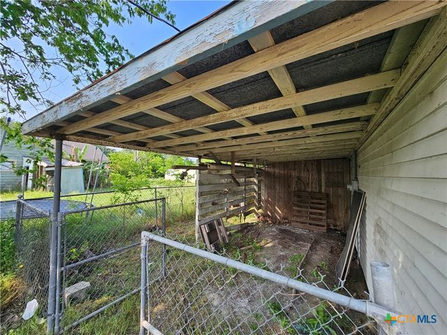 209 Diebel Drive, Victoria, TX 77905