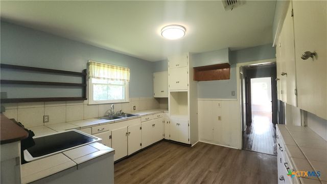 209 Diebel Drive, Victoria, TX 77905