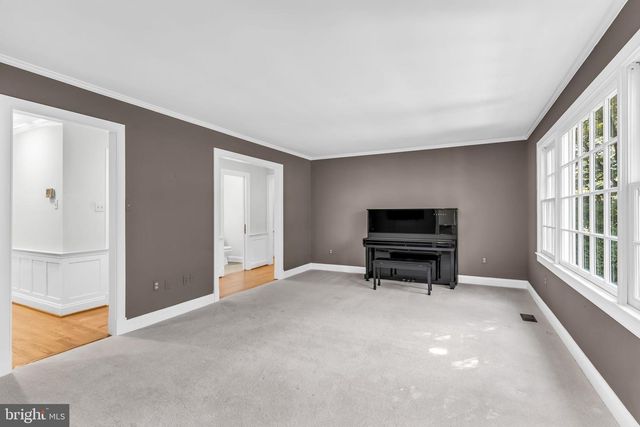 11103 BURYWOOD LN, Reston, VA 20194