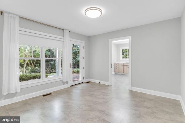 11103 BURYWOOD LN, Reston, VA 20194
