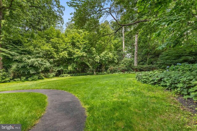 11103 BURYWOOD LN, Reston, VA 20194