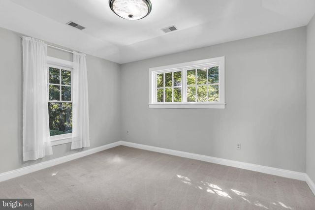 11103 BURYWOOD LN, Reston, VA 20194