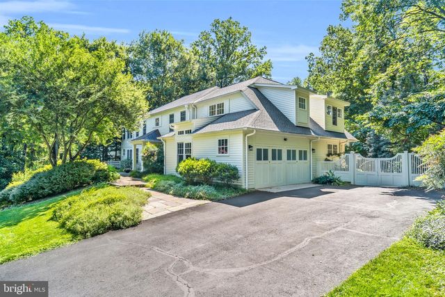 11103 BURYWOOD LN, Reston, VA 20194