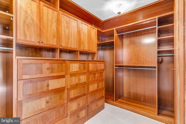 11103 BURYWOOD LN, Reston, VA 20194