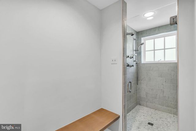11103 BURYWOOD LN, Reston, VA 20194