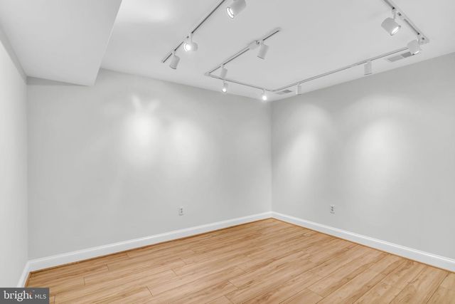 11103 BURYWOOD LN, Reston, VA 20194