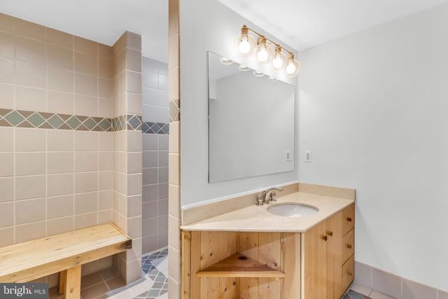 11103 BURYWOOD LN, Reston, VA 20194
