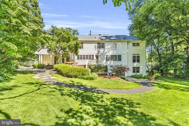 11103 BURYWOOD LN, Reston, VA 20194
