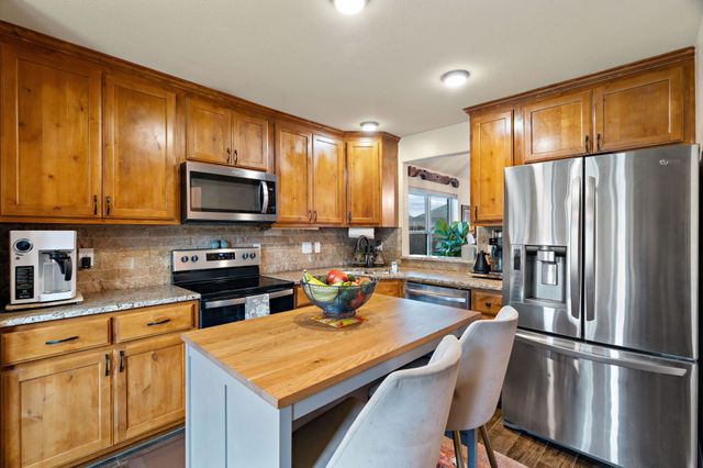 904 Sam Street, Springtown, TX 76082