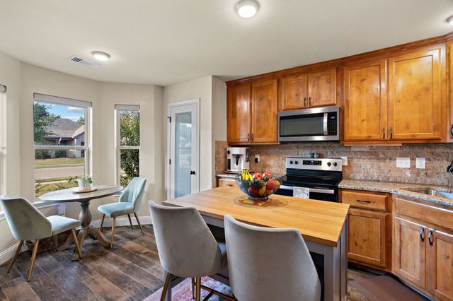 904 Sam Street, Springtown, TX 76082