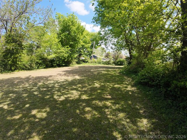 2115 N Rockford Avenue, Tulsa, OK 74106