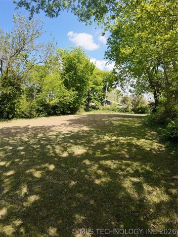 2115 N Rockford Avenue, Tulsa, OK 74106