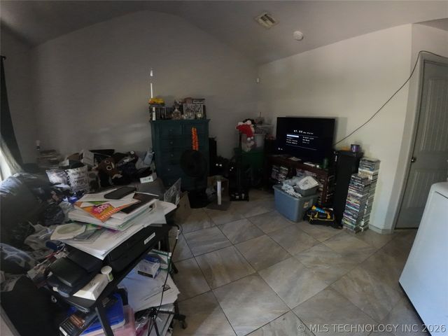 2115 N Rockford Avenue, Tulsa, OK 74106