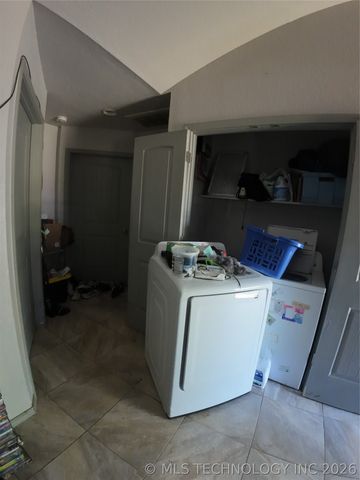 2115 N Rockford Avenue, Tulsa, OK 74106