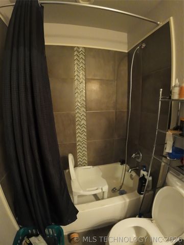 2115 N Rockford Avenue, Tulsa, OK 74106