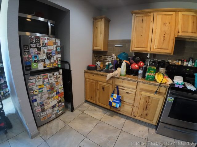 2115 N Rockford Avenue, Tulsa, OK 74106