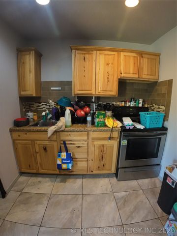 2115 N Rockford Avenue, Tulsa, OK 74106