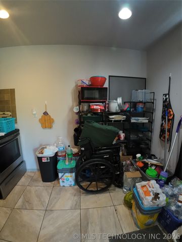 2115 N Rockford Avenue, Tulsa, OK 74106