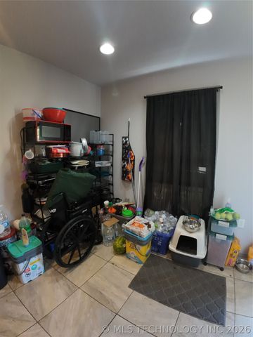 2115 N Rockford Avenue, Tulsa, OK 74106