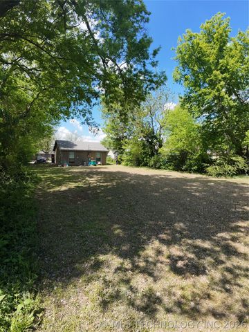 2115 N Rockford Avenue, Tulsa, OK 74106