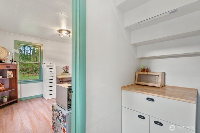 733 Eden Road W, Bremerton, WA 98312