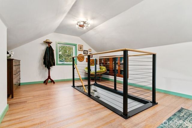 733 Eden Road W, Bremerton, WA 98312