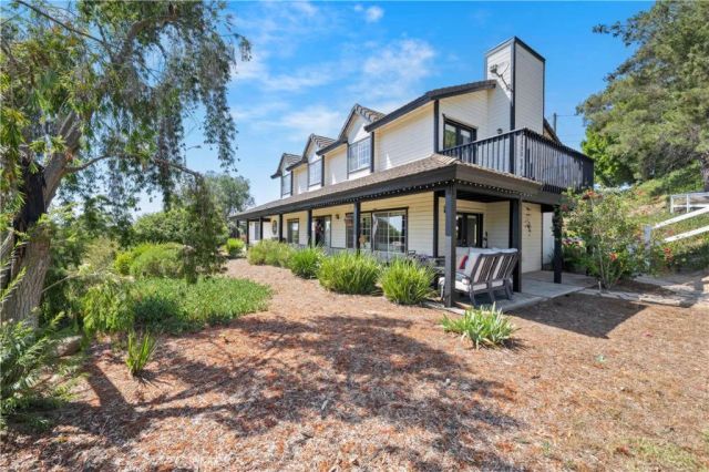 3162 Reche Road, Fallbrook, CA 92028