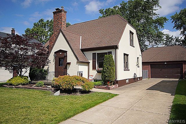40 Kenton Road, Tonawanda, NY 14217