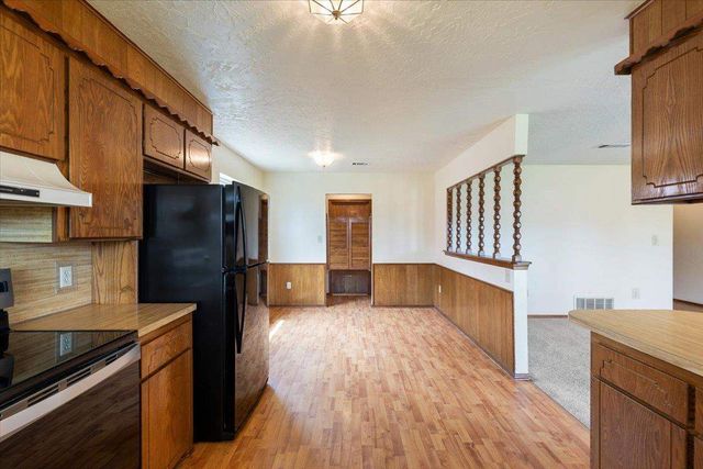 107 SE Tattershall Way, Lawton, OK 73501