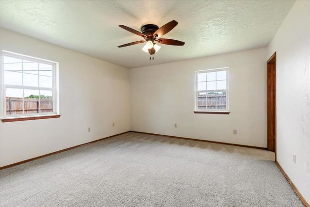 107 SE Tattershall Way, Lawton, OK 73501