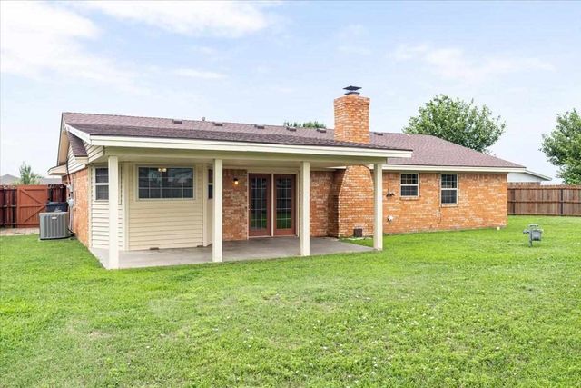 107 SE Tattershall Way, Lawton, OK 73501