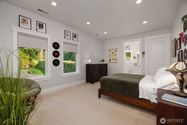 6783 NE Bergman Road, Bainbridge Island, WA 98110